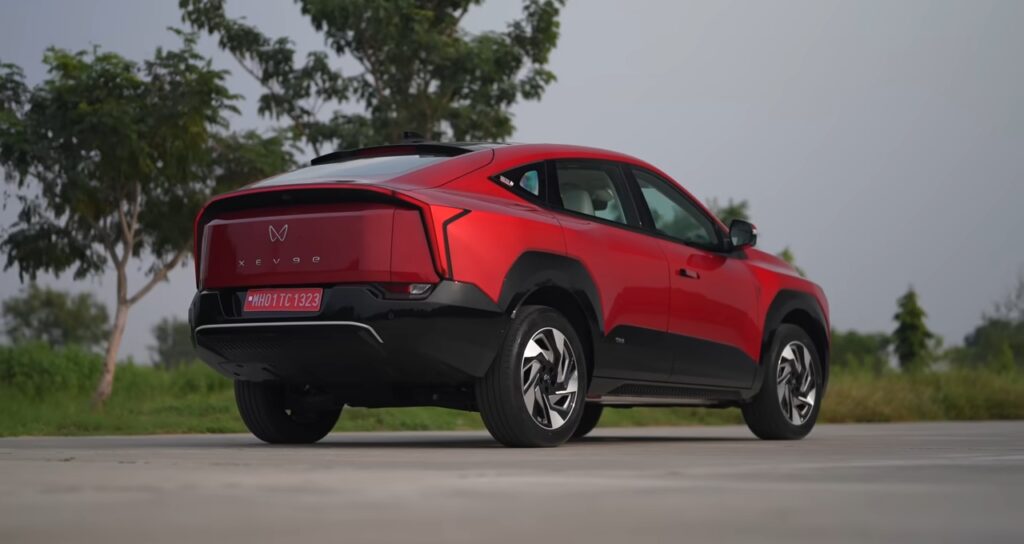 Mahindra XEV 9S eSUV: 680Km रेंज, प्रीमियम फीचर्स और दमदार परफॉर्मेंस के साथ नई इलेक्ट्रिक SUV 3 Mahindra XEV 9S eSUV